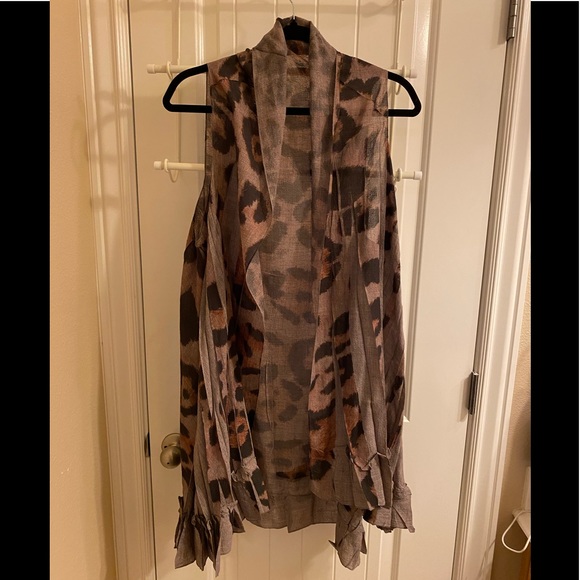 PGB Ruffled Leopard Kimono. One Size. NWOT. - Picture 1 of 2
